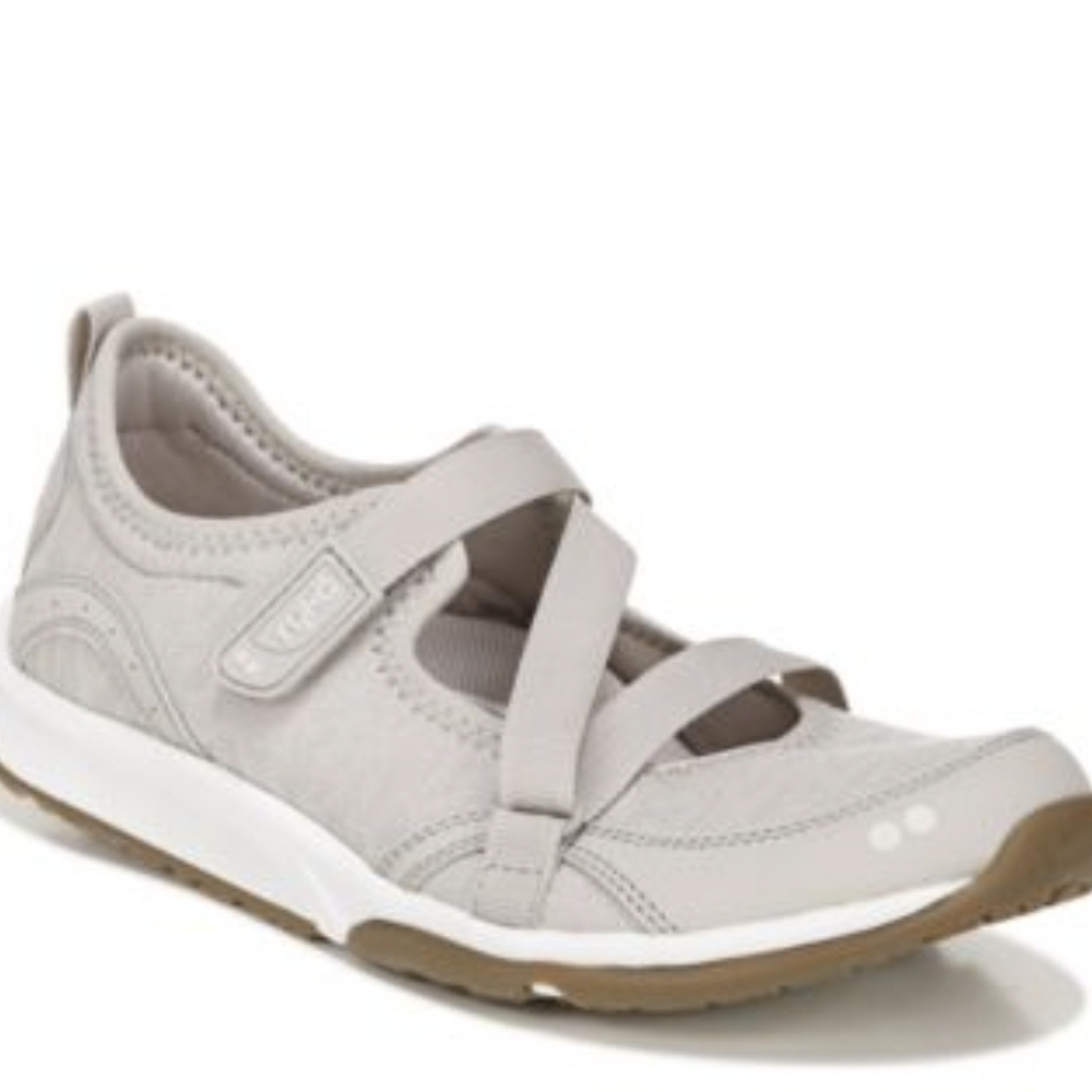 Ryka Women's 8.5 Kailee Gray Casual Sneakers Silvercloud